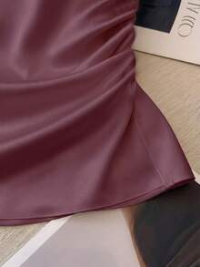 Franclia Petite Petite Women's Elegant Casual Round Neck Zip-Up Waist Fitted Short Sleeve Satin Poplin Solid Color Blush Shirt: Women's Blouse, Women's Casual Shirt, Women's Versatile Shirt, Women's Solid Color Shirt, Women's Elegant Blouse, Blush Shirt, Commuter Shirt, Summer Fitted Blouse - Red Violet - View 4