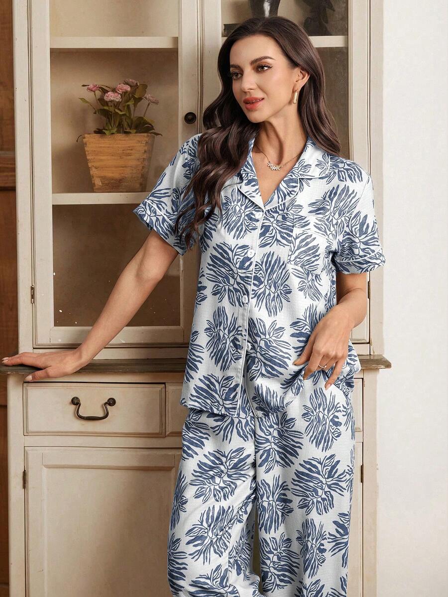 Serenescape Bubble Wrinkle Palm Leaf Print Short Sleeve Pajama Set - White - View 1