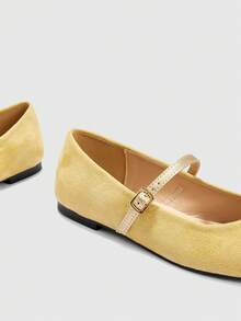 CUCCOO BIZCHIC Women's Casual Versatile Simple Commuter Flats - Light yellow - View 5