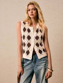 Poéselle 女士镂空菱形图案单排扣针织背心，适合度假穿着 - 彩色 - 查看 4