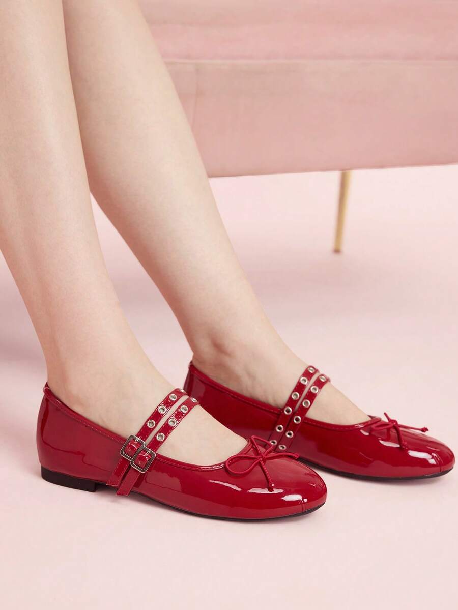 CUCCOO DOLLMOD Sepatu Wanita dengan Pita, Ujung Bulat, Sol Datar, Nyaman, Gaya Vintage, Satin, Warna Burgundy, Cocok untuk Kencan Sehari-hari - Merah - View 1
