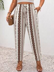 SHEIN Frenchy Quần dài nữ cỡ lớn in họa tiết sọc hình học dành cho kỳ nghỉ - Nhiều màu - Xem 1
