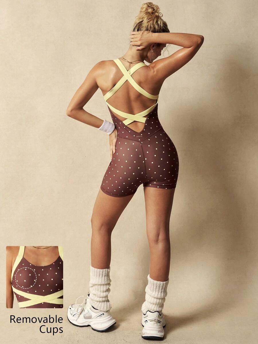 VARSITIE Bộ jumpsuit thể thao ôm sát, hở lưng, in chấm bi.