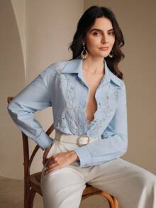 Anewsta 新款春夏不对称蕾丝拼接蓝色女式衬衫 - 藍色 - 查看 1