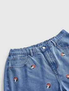 ROMWE Fairycore Summer Outfits Plus Size Casual Traditional Formal Washed Mushroom Embroidery Rolled Hem Elastic Waist Denim Shorts Dinner Royal Blue Vacation - Baby Blue - View 3