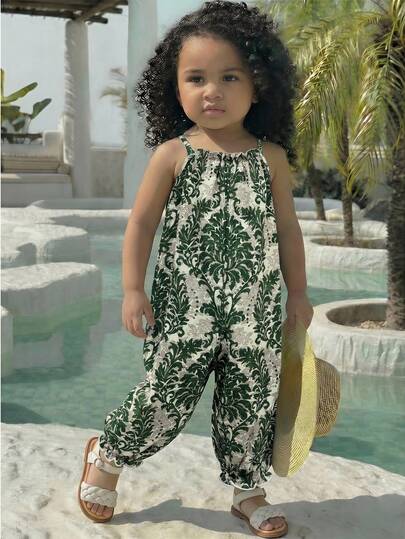 SHEIN Baby Girl Ditsy Floral Ruffle Trim Casual Jumpsuit Girl Dresses Vacation Kid Sun Dresses Kids Beach Dresses Teen Girls Bright Floral Summer Dress Beachwear Tween Dress Floral Romper Women Summer Romper Vacation Romper Beach Romper Short Jumpsuit For Young Girl Floral Print Strapless Jumpsuit With Bow Straps Mommy And Me Matching Vacation Outfits Mommy And Me Beach Outfits Matching Cruise Outfits For Family Mommy And Me Romper Mom And Me Dresses Girls Tropical Print Jumpsuit Kids Summer Romper
