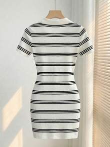 GlowEve 新款热销条纹休闲翻领女式短裙，返校季休闲装 - 彩色 - 查看 2