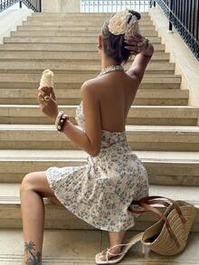 SHEIN PariChic Vestido de línea A con escote en V, cuello halter y espalda descubierta, con estampado floral, estilo romántico francés de verano - Multicolor - Ver 3