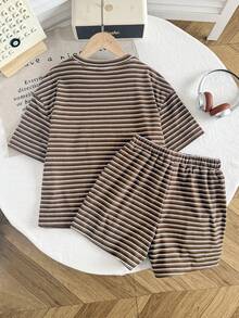 SHEIN Tween Girl Tween Girls Casual Comfortable Loose Round Neck Short Sleeve T-Shirt And Shorts Set - Multicolor - View 2