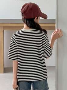 Dazy Kids Ropa de otoño para niña preadolescente, camiseta de manga larga con cuello a rayas de color contrastante - Blanco y Negro - Ver 2