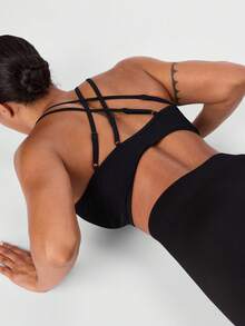 Seamluxe SHEIN Sport 女士夏季字母印花交叉露背短款运动背心 - 黑色 - 查看 3