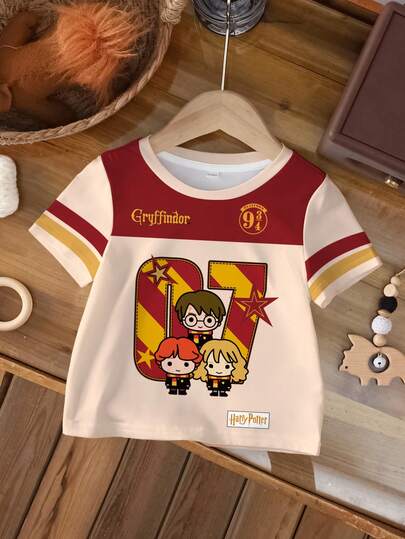 HARRY POTTER X SHEIN Áo thun ngắn tay cổ tròn in chữ hoạt hình cho bé trai, kiểu dáng thường ngày, đa năng.