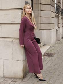 Elenary Edit 优雅现代通勤浪漫约会性感派对海滩度假深V领露背收腰长袖阔腿白色长裤，适合节日、婚礼、音乐节等场合。 - 紫色 - 查看 3