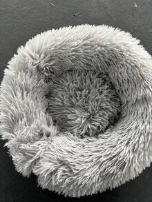 Plush Solid Color Non-Detachable Pet Round Nest, Soft & Comfortable, Machine Washable Pet Bed Suitable For Cats & Small/Medium Dogs, For Daily Use & Outdoor Carrying - Light Grey - View 8