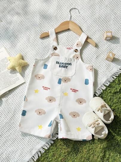 SHEIN Playful Pals Baby Boys' Summer Beige Cute Cartoon Puppy & Star Letter Print Bib Shorts, Loose Fit, Suitable For Daily Outings, Family Gatherings, Outdoor Play, And Photo Shoots