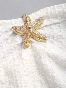 Sweetra 阳光柔和的蜜桃色无肩带连衣裙，饰有五星金属扣，收腰设计，不对称下摆，休闲时尚的假日风格 - 杏色 - 查看 4