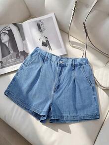 GlowEve CURVE Quần short denim bạc màu kiểu cổ điển dành cho nữ cỡ lớn, thích hợp cho mùa xuân/hè. - Rửa trung bình - Xem 4