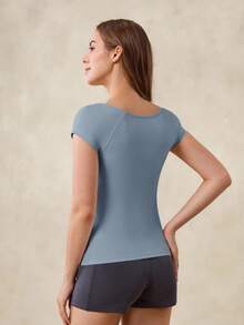 OutZeal Áo thun thể thao nữ, áo tập gym, áo tập luyện mùa hè, thoáng mát, ôm sát, kiểm soát vòng bụng, tay ngắn, bó sát. - Màu xanh bụi bặm - Xem 7