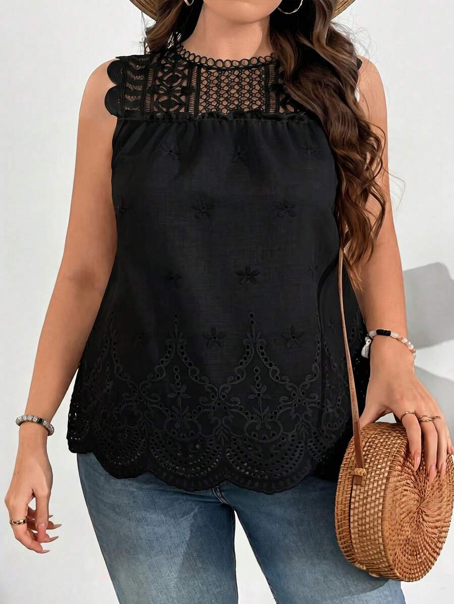 SHEIN Clasi Blusa sin mangas con encaje, parches y bordados, talla grande - Negro - Ver 1