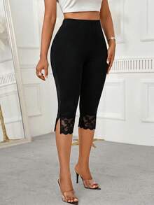 SHEIN Lady Plus Size Summer Contrast Lace Solid Color Elastic Split Capri Leggings - Black - View 4