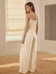 MOTF PREMIUM CONTRAST LACE CAMI TOP AND PANTS PAJAMA SET - Yellow - View 2