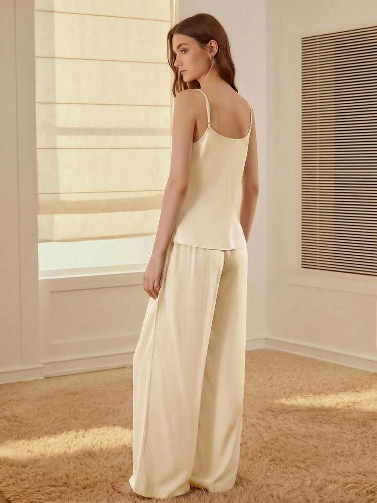 CONTRAST LACE CAMI TOP AND PANTS PAJAMA SET