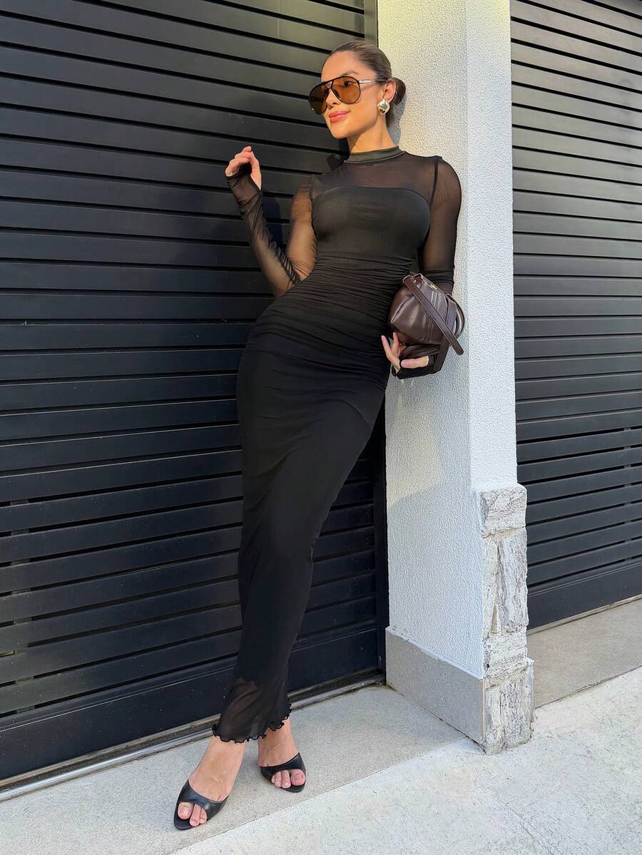 Yohana Edit 1 pièce Robe ajourée à manches longues en tricot pour les vacances - Noir - Voir 1