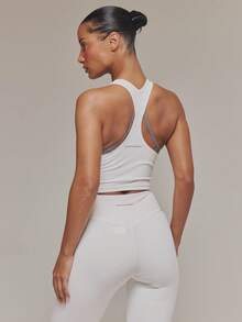 Musera Sport Áo tank top thể thao dây đeo tương phản, kiểu dáng cơ bản, thích hợp cho tập luyện thể thao, tập gym, pilates, thể dục, mặc hàng ngày và thoải mái. - trắng - Xem 2