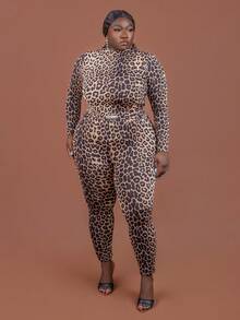 CurvyTilda Plus Size Women's Sexy Mock Neck Patch Detail Leopard Top And Leggings 2pcs Set, Suitable For Sporty, Date Night, Birthday, Bachelorette Party Outfit, Casual, Shopping, Streetwear, Going Out, Easy To Match&Looks Slim, Flatter The Figure, For Hourglass Body Shape - Multicolor - View 3