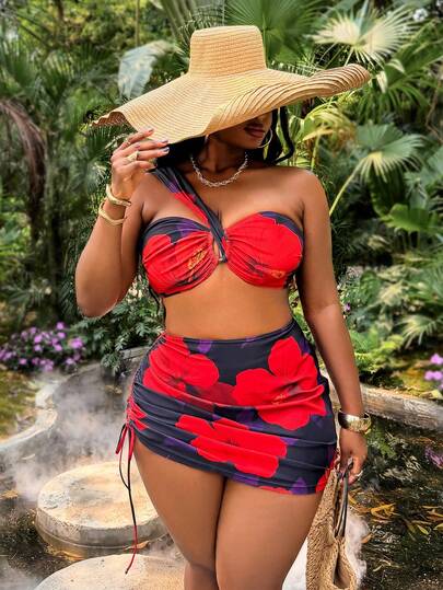 Slaydiva Plus Size Floral Print Swimsuit Set