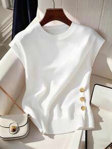 GlowEve CURVE Plus Size Summer Button Decor Round Neck Batwing Sleeve T-Shirt - White - View 1