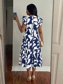 SHEIN Lady CURVE Vestido casual de verano con estampado floral de talla grande - Azul Marino - Ver 3