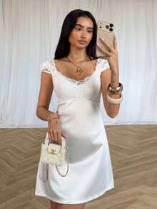 TRNVIE Đầm ngắn dáng chữ A bằng satin phối ren cổ chữ V gợi cảm mùa hè - trắng - Xem 5