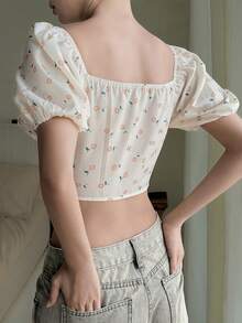 DAZY Blusa casual de mujer con estampado floral pequeño y nudo delantero, top corto gráfico para outfits de vacaciones de verano - Amarillo - Ver 5