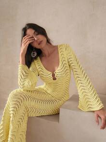 Anewsta Solid Color Sexy Hollow Wave Flare Sleeve Beach Dress - Pale Yellow - View 7