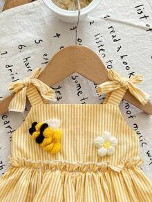 2 Pieces Baby Girl Blue And Yellow Striped,Summer,Cute,Vacation Set,Textured Tank Top & Flower Embellished Denim Straight-Leg Pants Toddler Outfits - Yellow - View 4