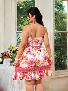 SHEIN Clasi Plus Size Women's Solid Color Simple Daily Lace Splice Cami Dress For New Year Clothes - Multicolor - View 2