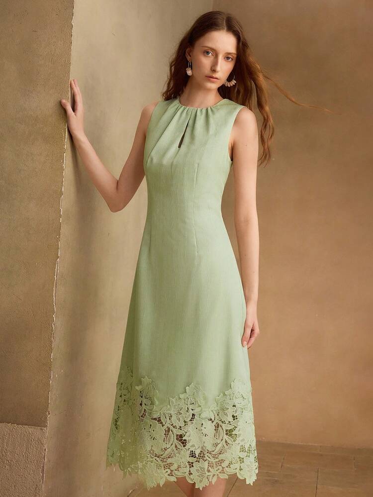 WOMEN'S APPLIQUE MANDARIN COLLAR MID-LENGTH DRESS