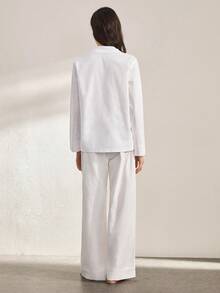 Ocili Conjunto de pijama de mujer de unicolor con cuello de solapa, botón de concha, bordado de encaje natural y suave, de manga corta y pantalón corto para uso diario - Blanco - Ver 3