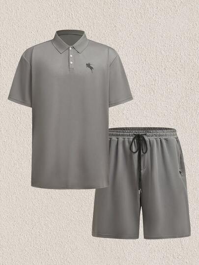 Mercer Haus Bộ 2 món áo polo nam cỡ lớn kiểu dáng thường ngày có cổ và quần short dây rút, họa tiết ngựa hiệp sĩ tinh tế, thích hợp mặc hàng ngày vào mùa hè, trang phục thể thao thoải mái và thoáng khí.