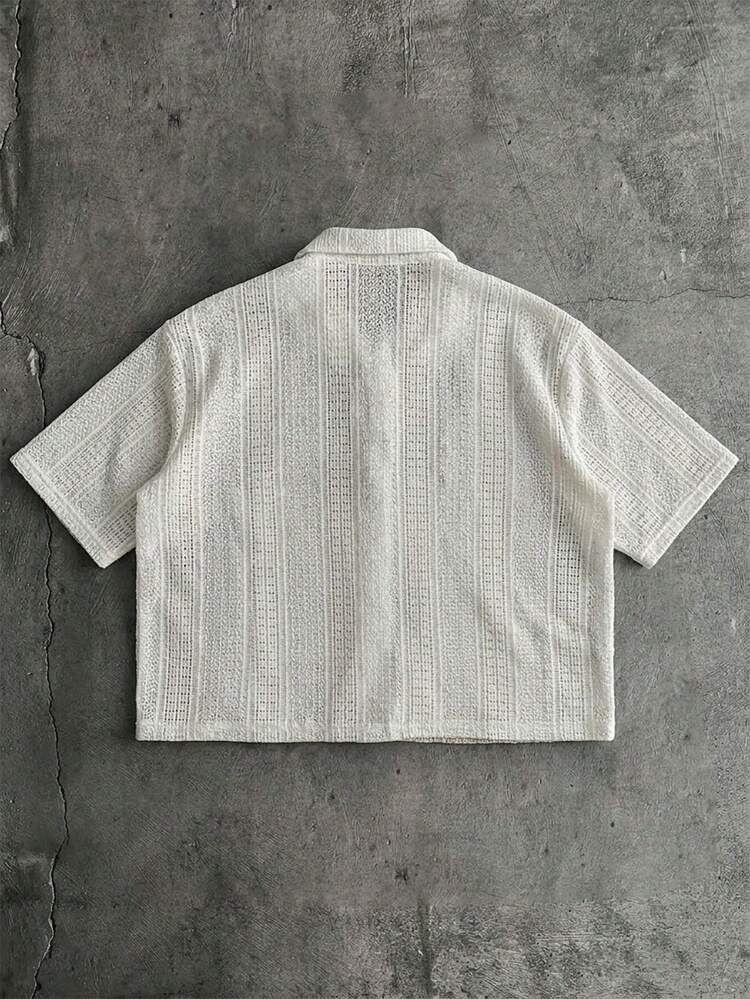 SUMWON Men's White Short Sleeve Button Down Shirt With Collared Neckline And Textured Fabric Details For Summer Beach Vacation Resort Casual Wear, Mens Summer Shirt, Resort Wear Men