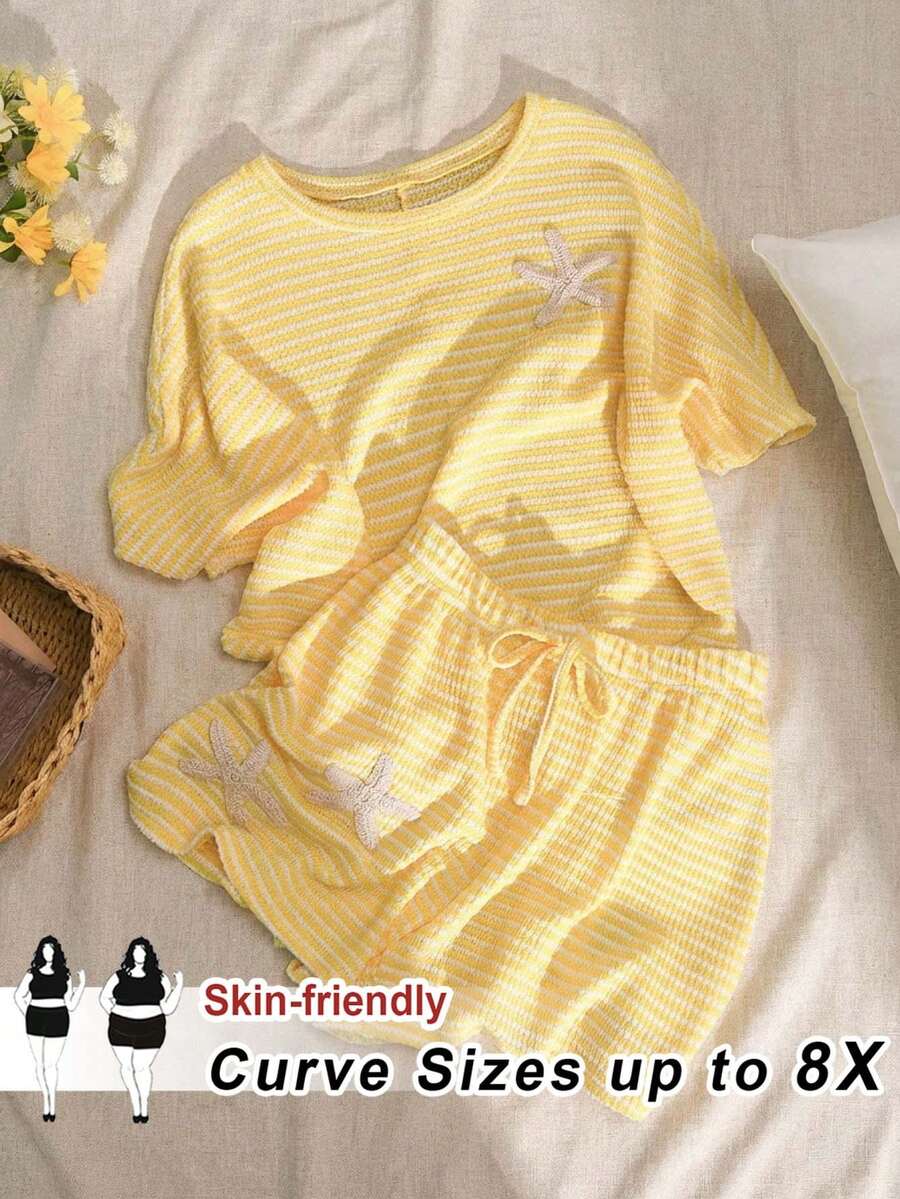 SHEIN CURVE+ 大码休闲宽松海星刺绣条纹上衣和短裤两件套 - 黃色 - 查看 1