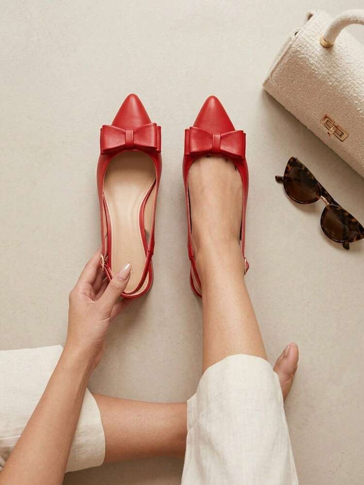 Pump destalonada, punta estilizada, tacón ,materia charol  sintético, calzado elegante, zapatilla femenina, calzado cómodo, estilo clásico, zapato formal. - Rojo - Añade 2