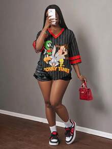 Slaydiva LOONEY TUNES X SHEIN Áo thun lưới cổ chữ V dáng thường ngày dành cho nữ - Nhiều màu - Xem 4