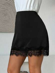 Lavishia 女士优雅黑色缎面蕾丝拼接迷你裙，夏季 - 黑色 - 查看 6