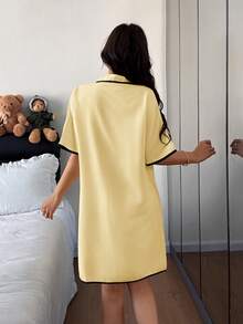 Napfluff Áo ngủ nữ tay ngắn cổ bẻ cài cúc, có túi, họa tiết bong bóng, viền tương phản. - Màu vàng - Xem 3
