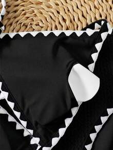 SHEIN 青少年女孩修身休閒極簡舒適紋理布料泳衣套裝 - 黑與白 - 查看 5