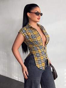SHEIN x Luisa Sonza SHEIN SXY Áo sơ mi nữ dáng ôm, cài cúc đơn, họa tiết kẻ caro, tay ngắn. - Nhiều màu - Xem 6