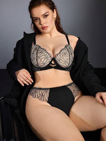 EmpressEnvy Plus Size Women Floral Embroidery Sexy Metal Ring Hollow Lingerie Set