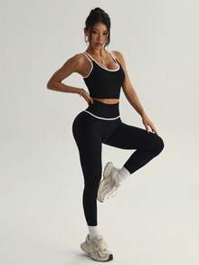 Easithlete Women's Seamless Sports Set, Spring/Summer - Black - View 8